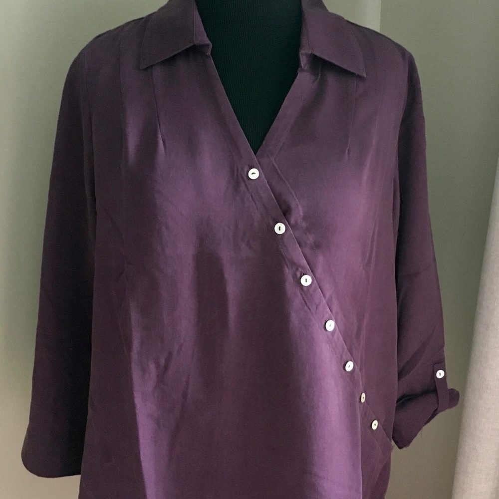 Soft Surrounding Tencel Tunic in Eggplant PXL- NWT